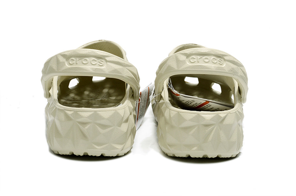 Crocs 2011
