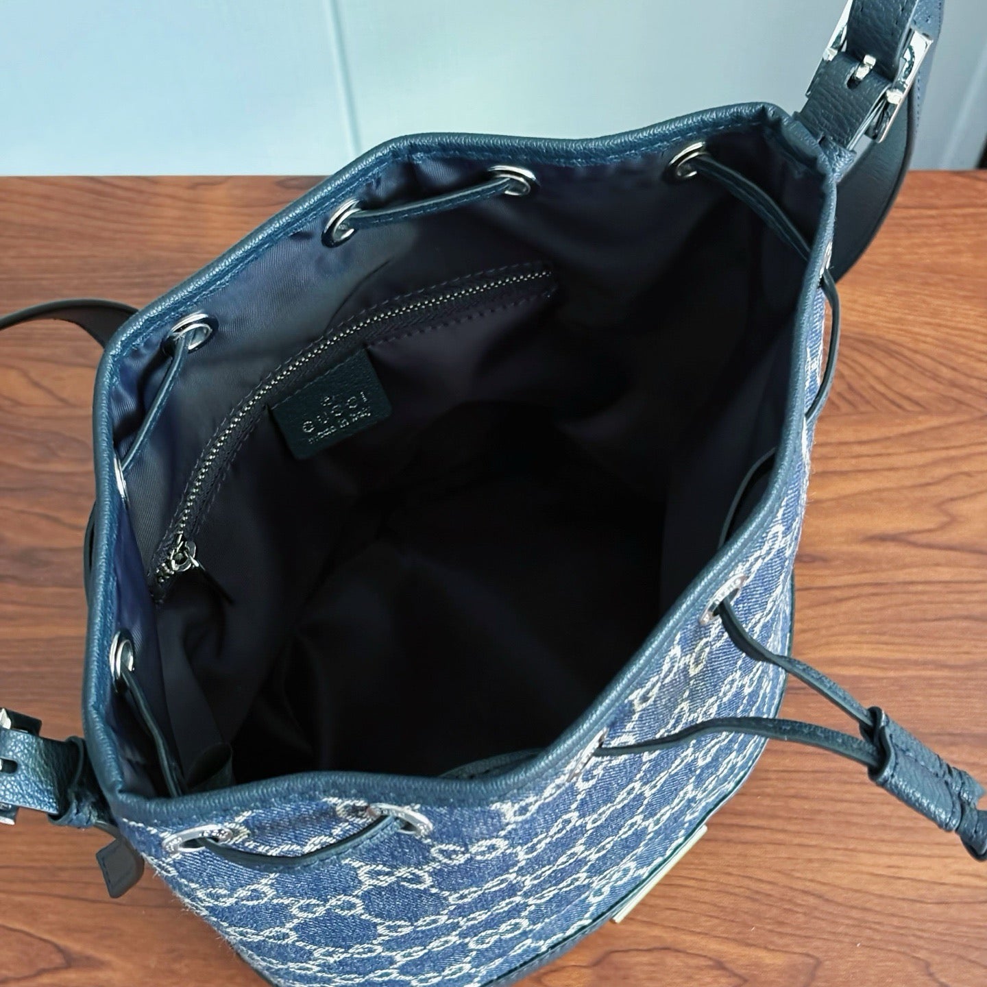 Gucci Bag #009