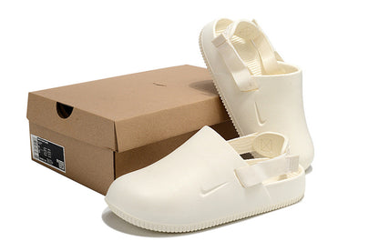 Nike Calm Mule Closed-Toe Slipper