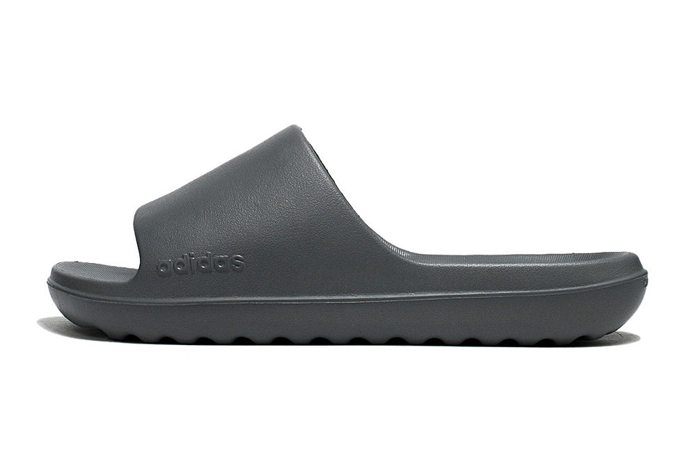 2381 adidas