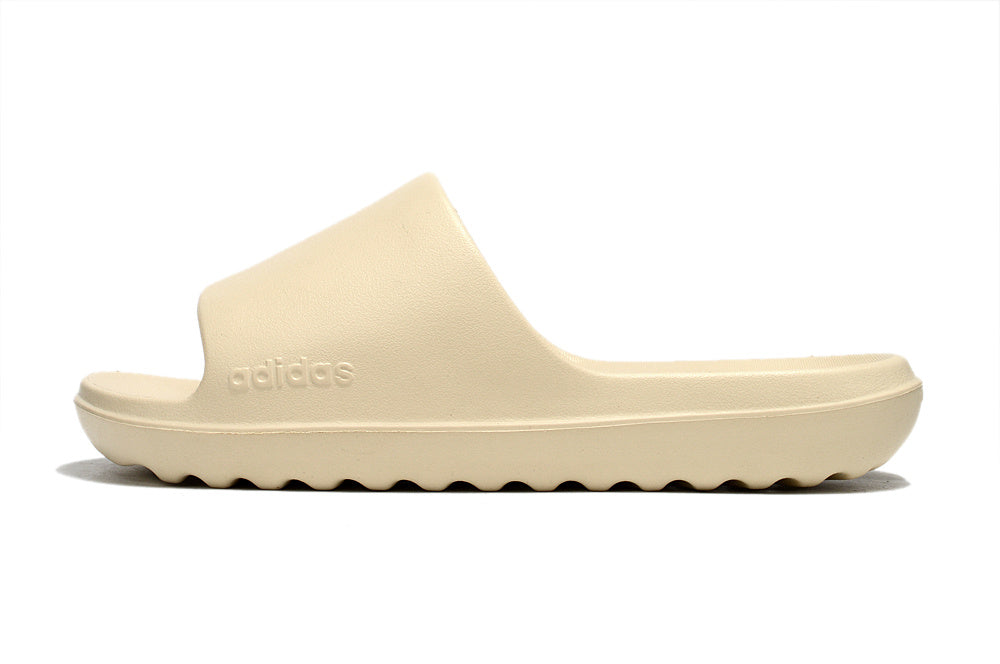 2381 adidas