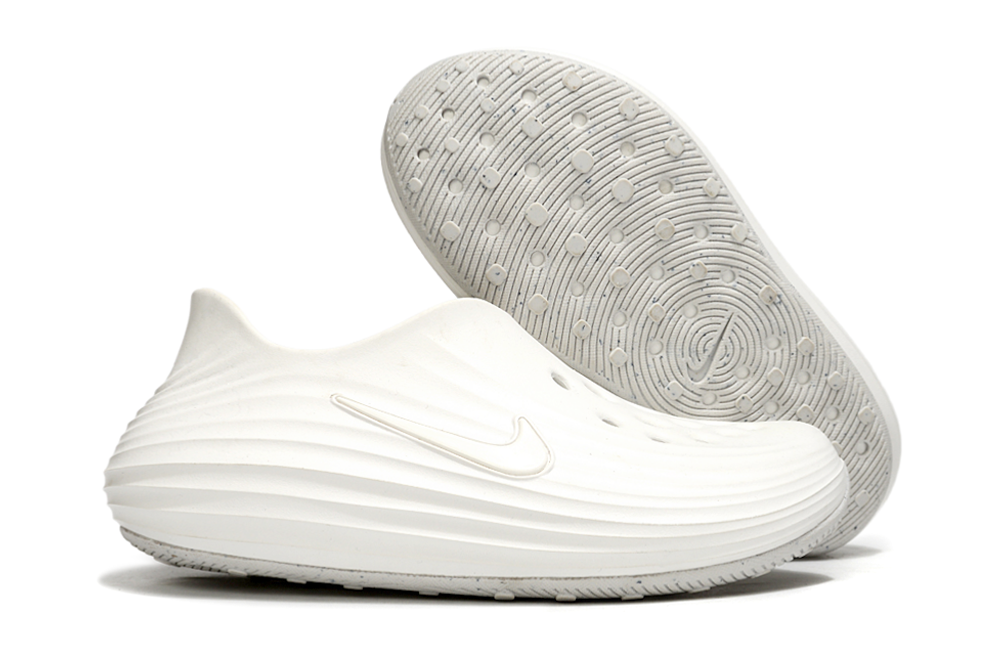 Nike ReactX Rejuven8 Classic Slipper