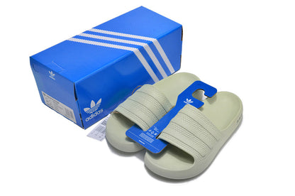 2305 adidas