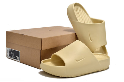 Nike Calm Slide Sport Slipper