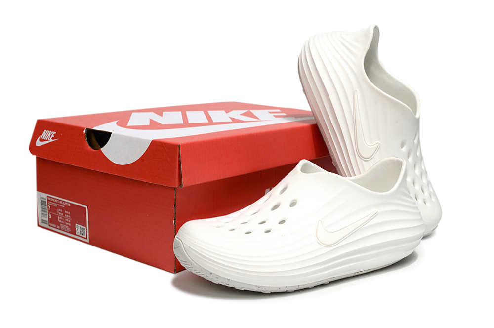 Nike ReactX Rejuven8 Classic Slipper