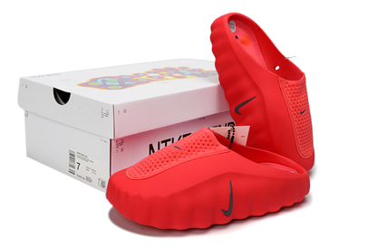 Nike Mind 001 Massage Slipper