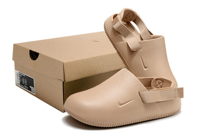 Nike Calm Mule Closed-Toe Slipper