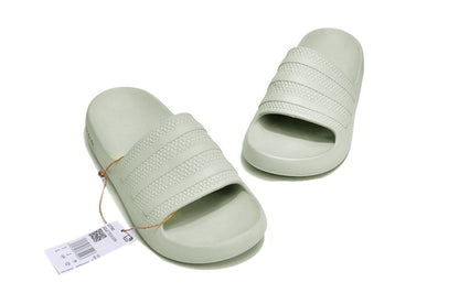 2305 adidas