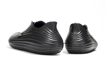 Nike ReactX Rejuven8 Classic Slipper