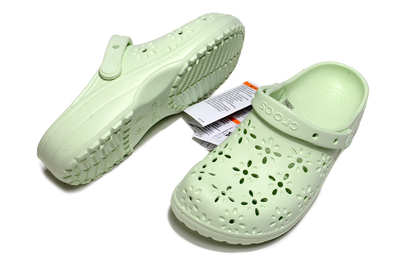 Crocs Classic 2025 New Model Slipper