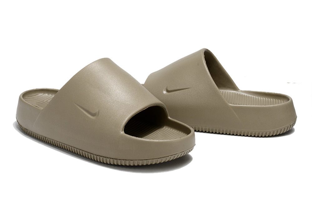Nike Calm Slide Sport Slipper