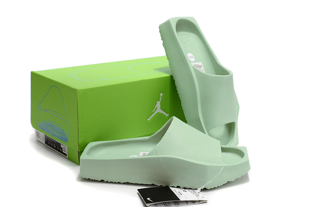 Jordan Hex Mule Geometric Slipper