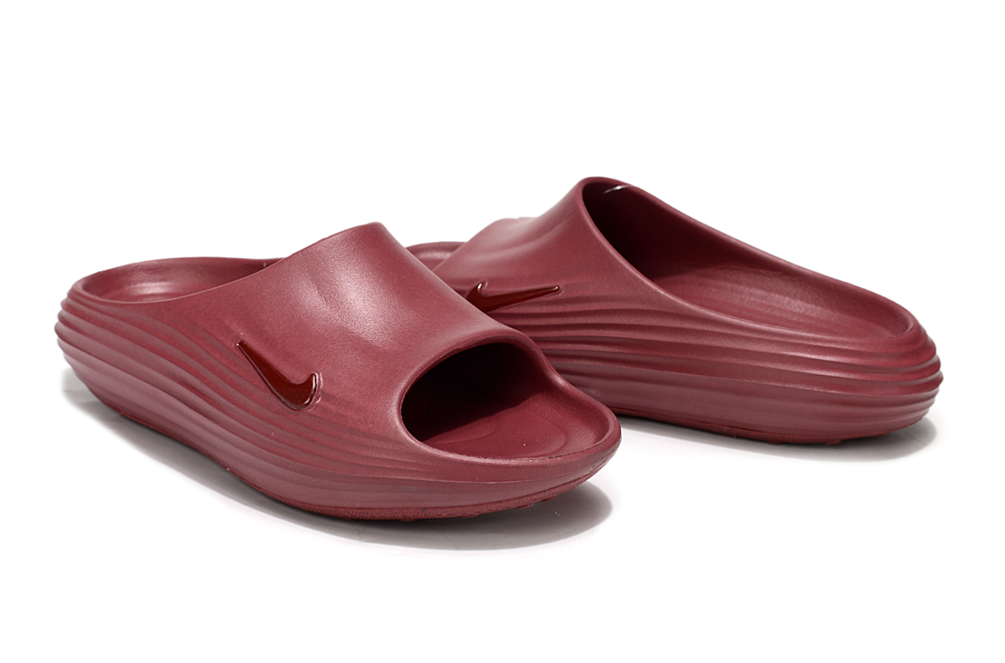 Nike ReactX Rejuven8 Slide Slipper