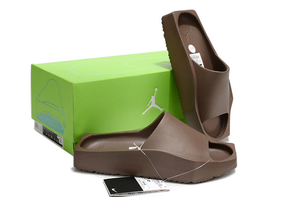 Jordan Hex Mule Geometric Slipper