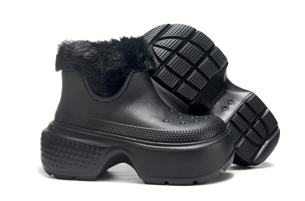 Crocs Classic Snow High Boot Slipper