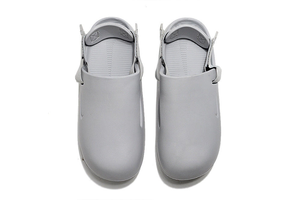 Nike Calm Mule Closed-Toe Slipper