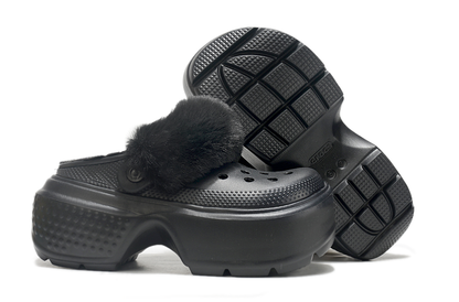 Crocs Classic Snow Low Boot Slipper