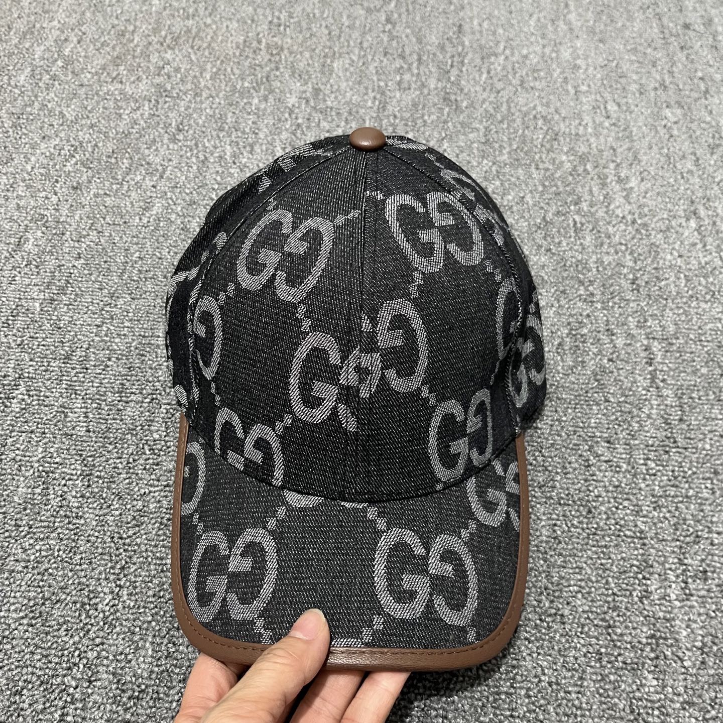 Gucci Jumbo GG Denim Baseball Caps