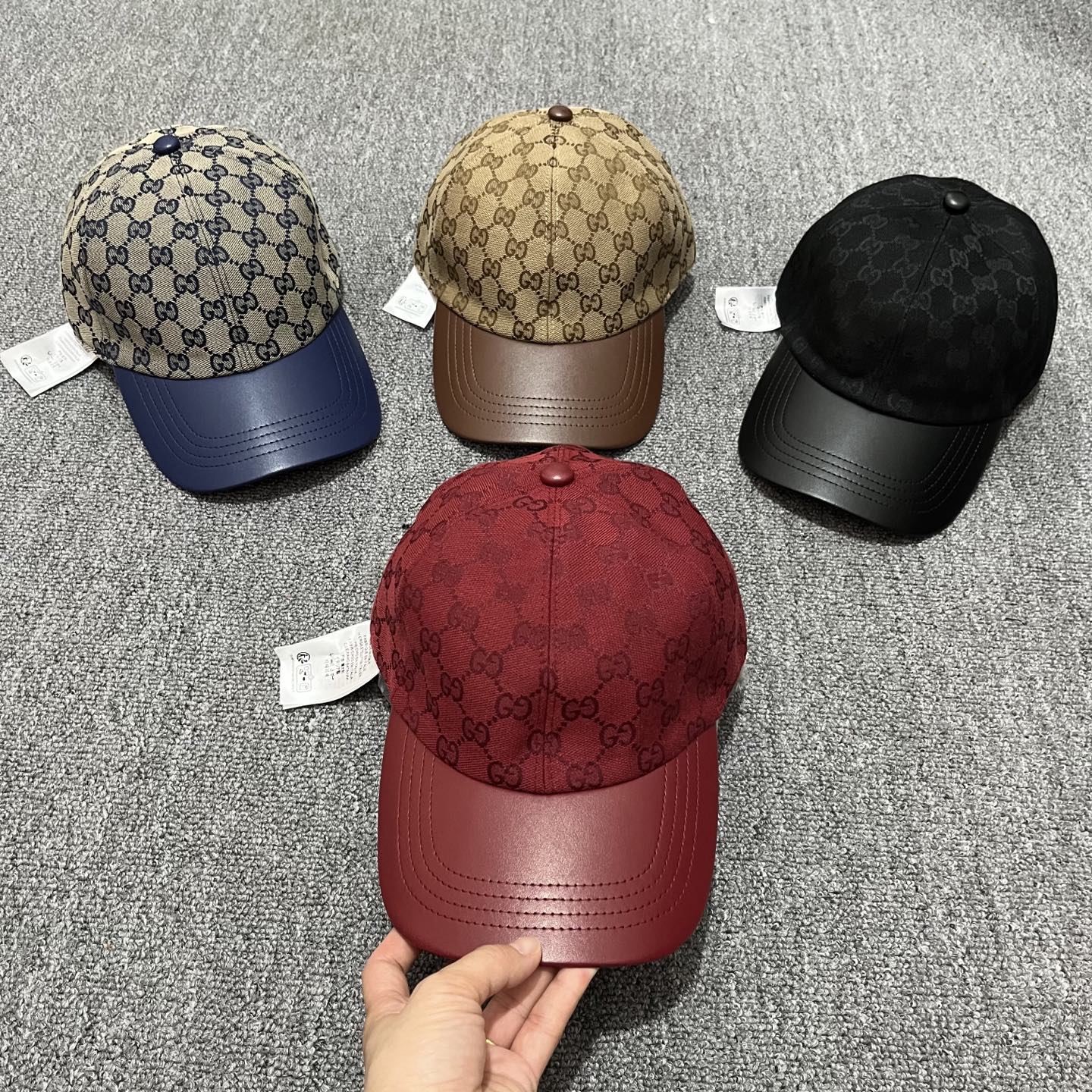 Gucci GG Canvas Baseball Cap with Leather Brim