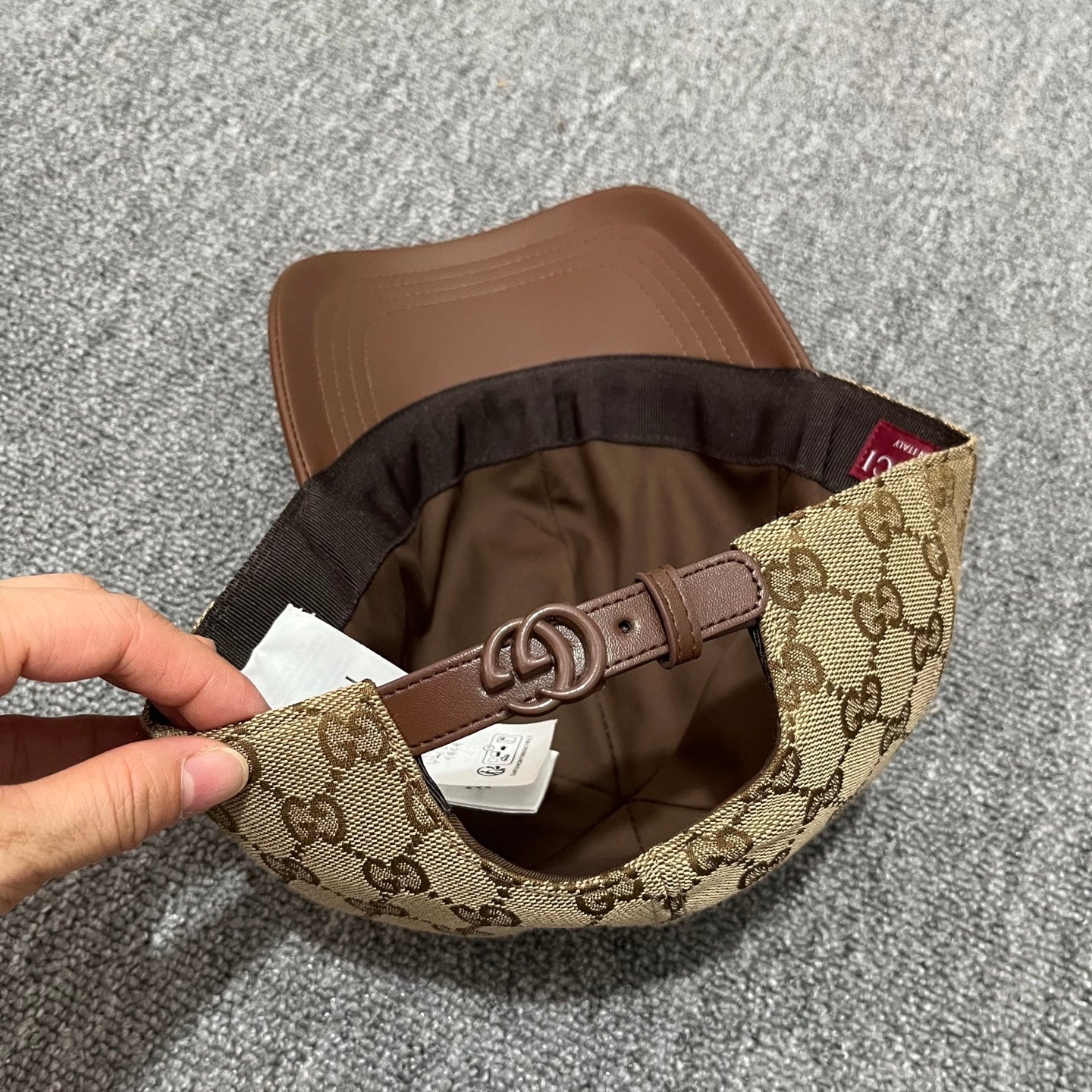 Gucci GG Canvas Baseball Cap with Leather Brim